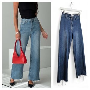 Princess Polly Henesey High Rise Straight Leg Raw Hem Blue Denim Jeans Size 2